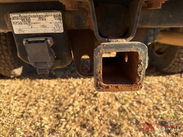 2001-sierra-3500-pickup-truck-image-12