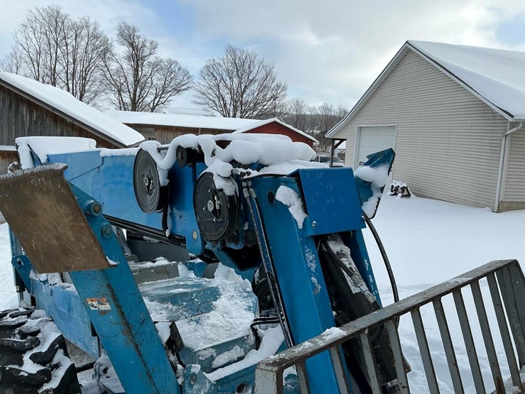 2006-genie-gth1056-image-26