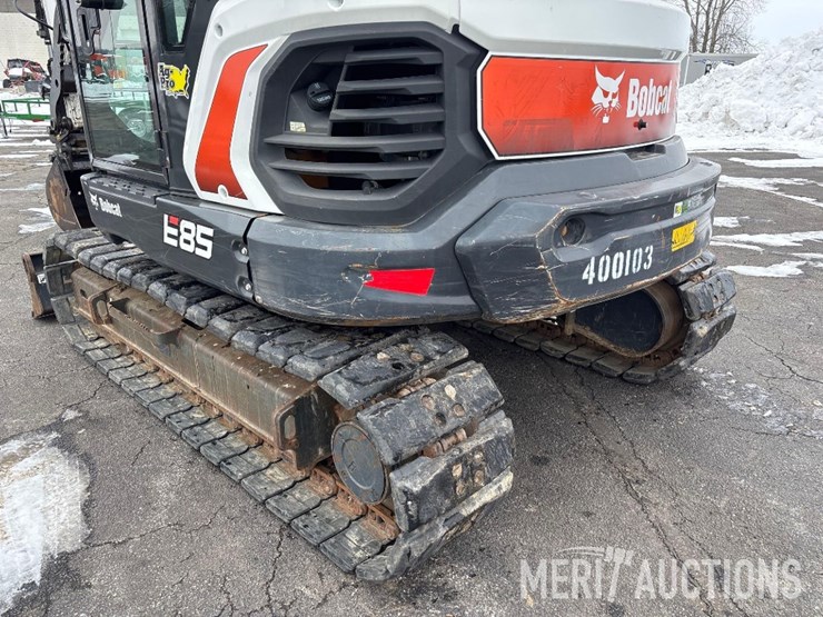 2019-bobcat-e85-image-18