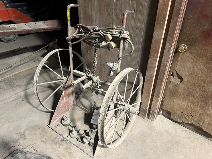 #38476-•-harris-torch-cart-image-1