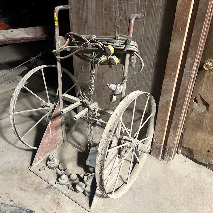#38476 • Harris Torch Cart