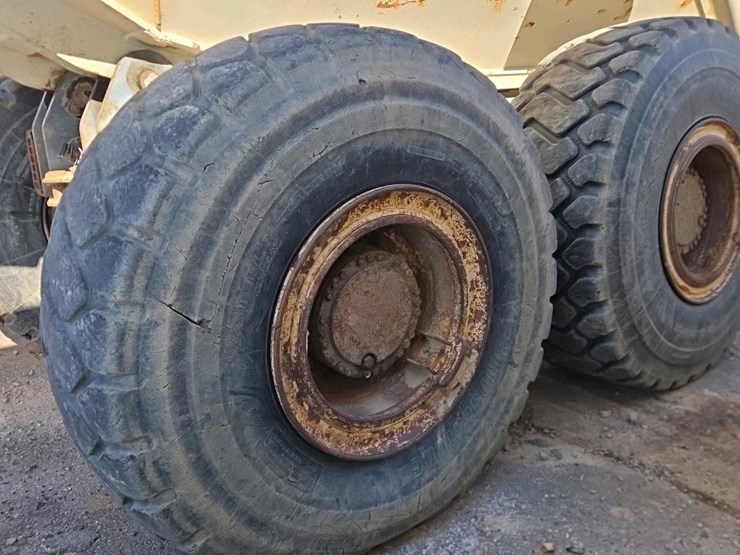 2005-cummins-m11-image-15