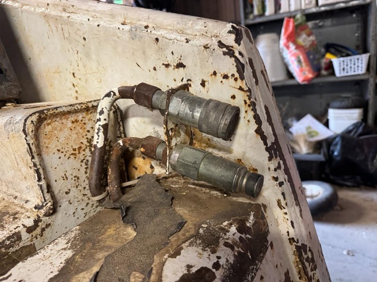 1988-bobcat-843-image-26