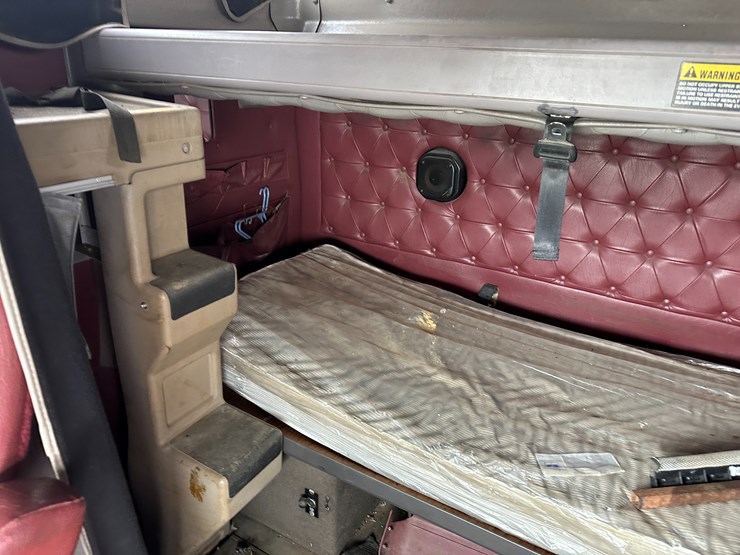 2001-international-2001-image-67