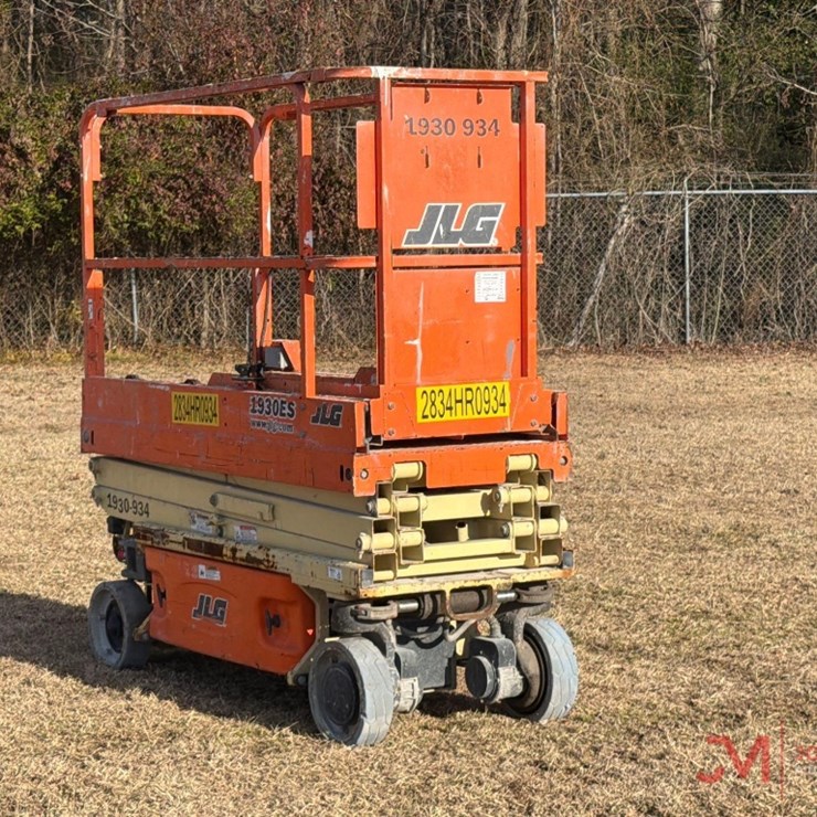 2016 JLG 1930ES