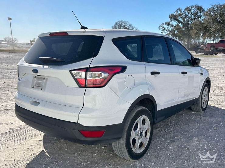 2017-ford-escape-image-3
