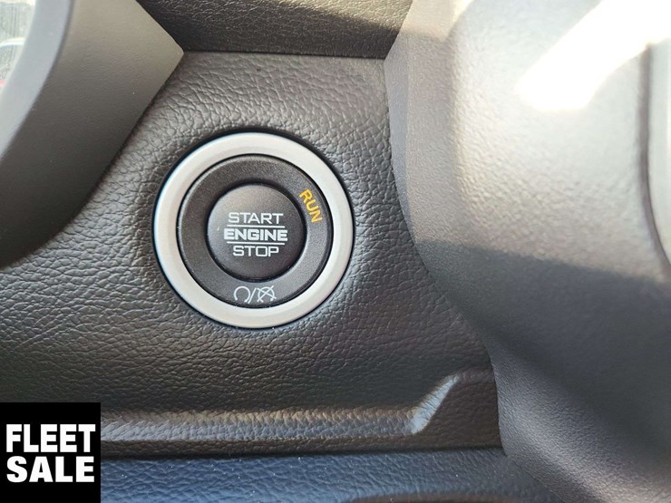 2019-dodge-3500-image-11