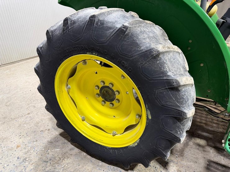 john-deere-5525-image-11