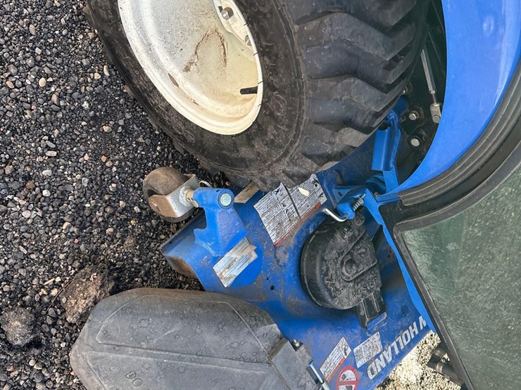 new-holland-25s-utility-tractor-image-8