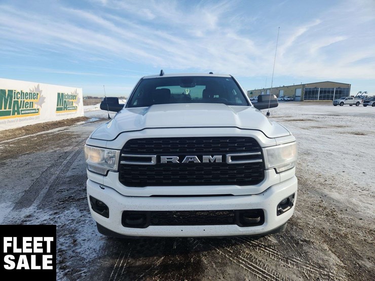 2022-dodge-2500-image-21