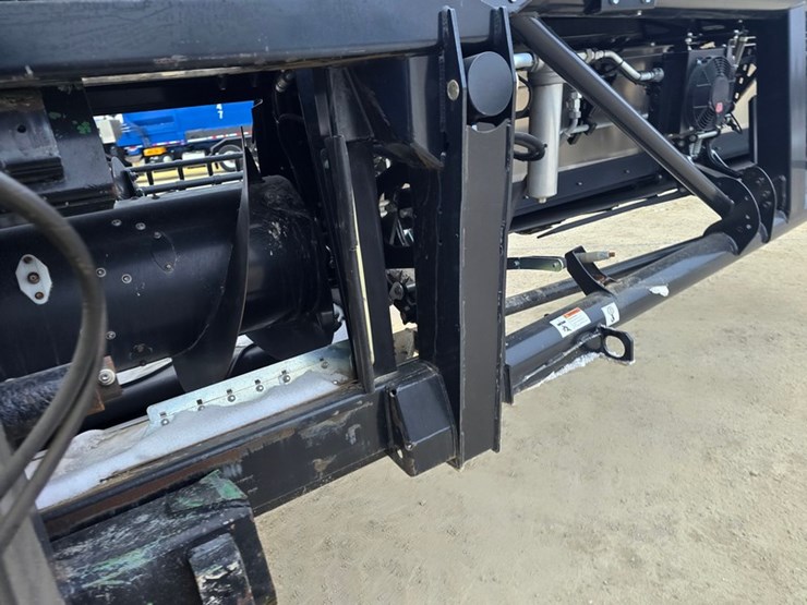 #49-•-geringhoff-30'-flex-draper-grain-head-image-10