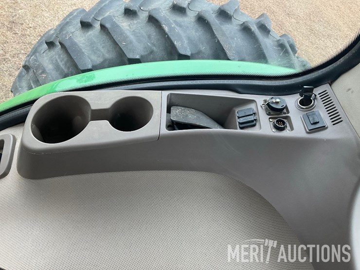 2018-john-deere-8345r-image-60