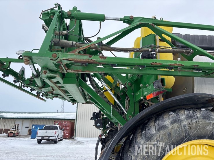 2018-john-deere-r4045-image-29