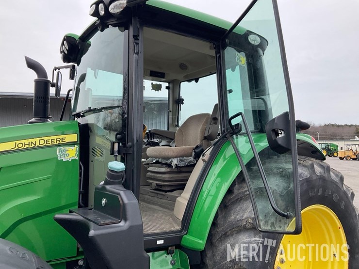 2021-john-deere-6110m-image-43