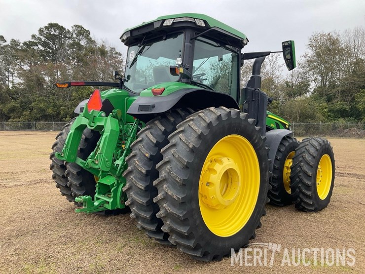 2023-john-deere-8r-370-image-5