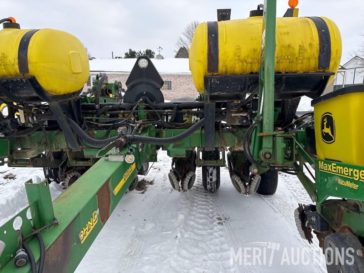 2001-john-deere-1760nt-image-8