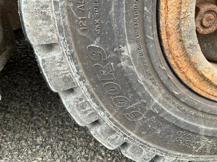 2018-toyota-8fdu25-image-32