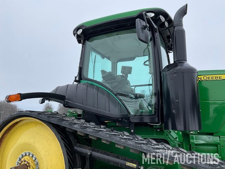 2013-john-deere-8360rt-image-35