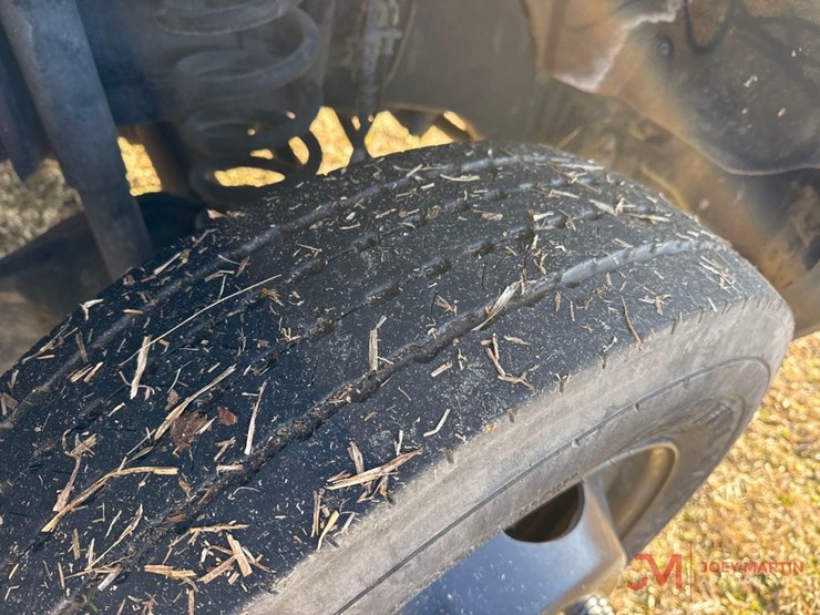 2017-ford-f550-xl-image-21