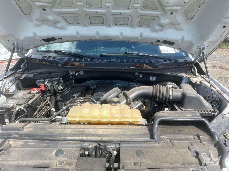 2020-ford-f150-image-14