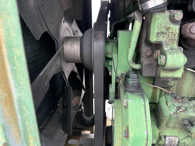 john-deere-4045t-image-18