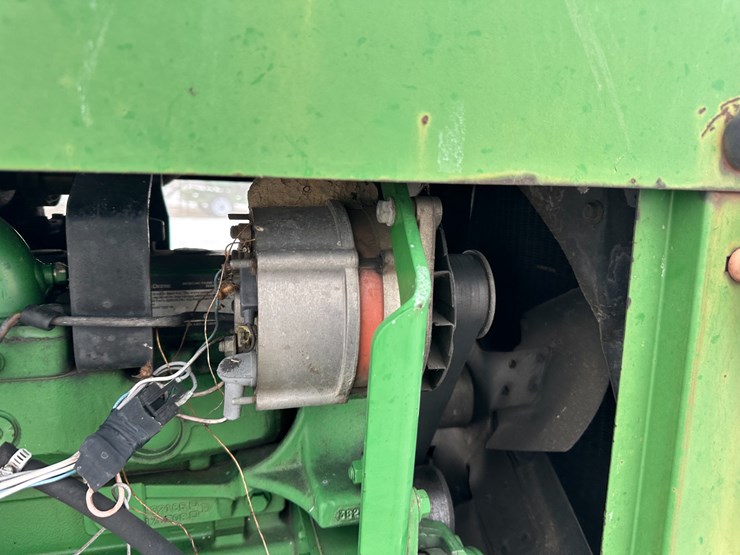 john-deere-4045t-image-21
