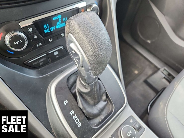 2013-ford-escape-image-10