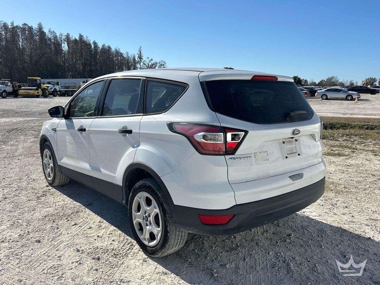2017-ford-escape-image-4