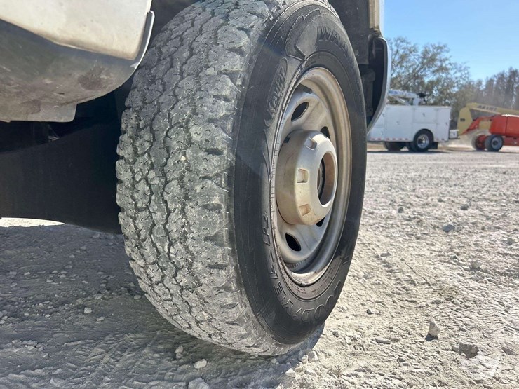 2017-ford-f250-image-27