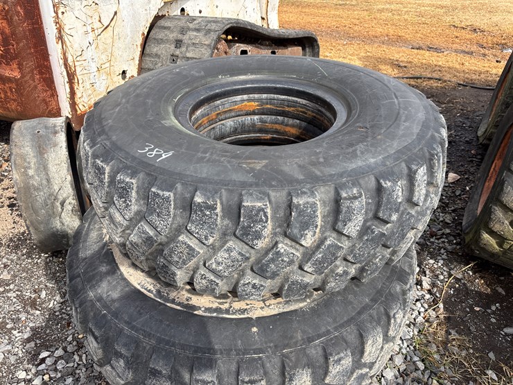 #384-•-lot-of-5-goodyear-unisteel-military-truck-tires-image-7