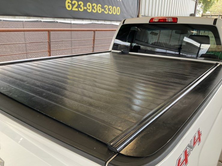 2014-chevrolet-silverado-1500-image-9