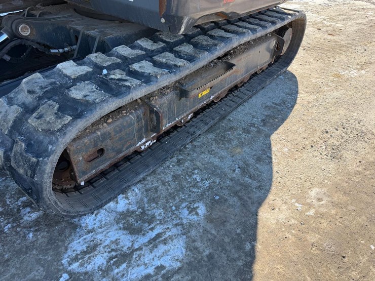 2024-bobcat-e88-image-11