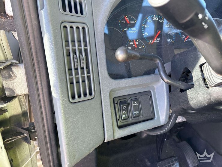 2008-international-durastar-4300-image-13