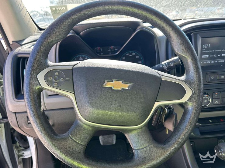 2018-chevrolet-colorado-image-13