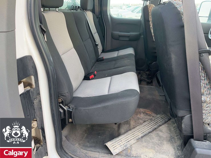 2008-gmc-sierra-2500hd-image-16