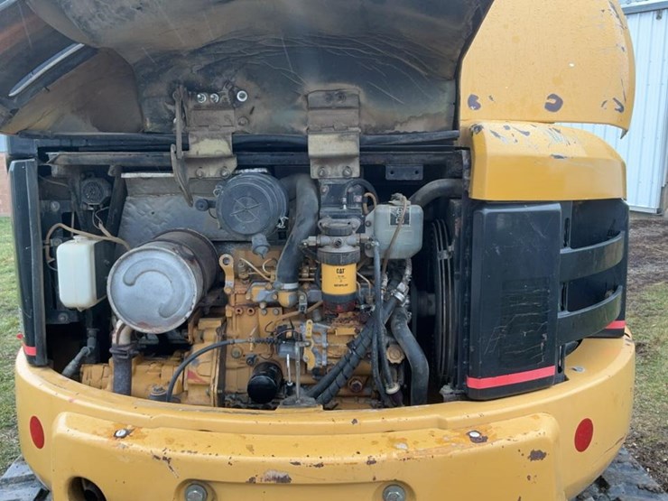 2004-caterpillar-304cr-image-8