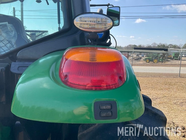 2021-john-deere-6120m-image-24