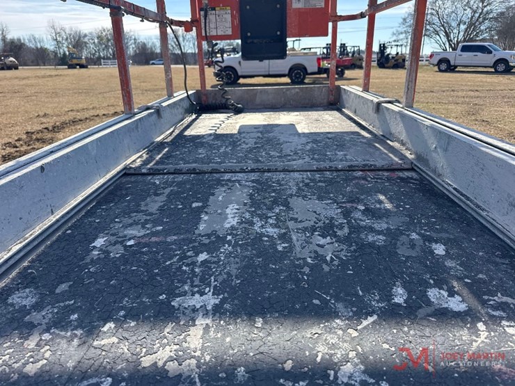 2007-jlg-3246es-image-7