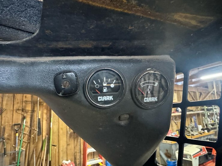 1988-bobcat-843-image-22