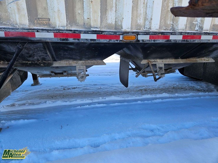 2010-doepker-tri/a-bulk-trailer-image-18