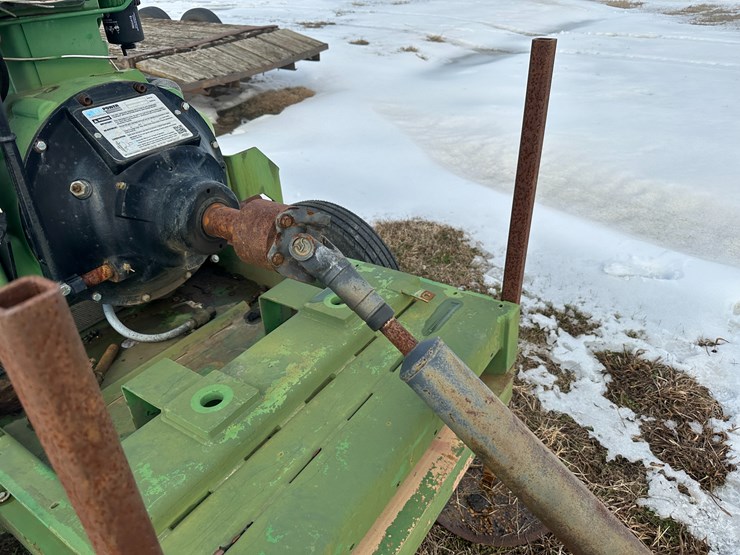 john-deere-4045t-image-16