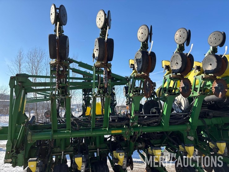 2006-john-deere-1790-image-16