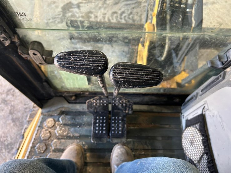 2017-caterpillar-304e2-cr-image-26