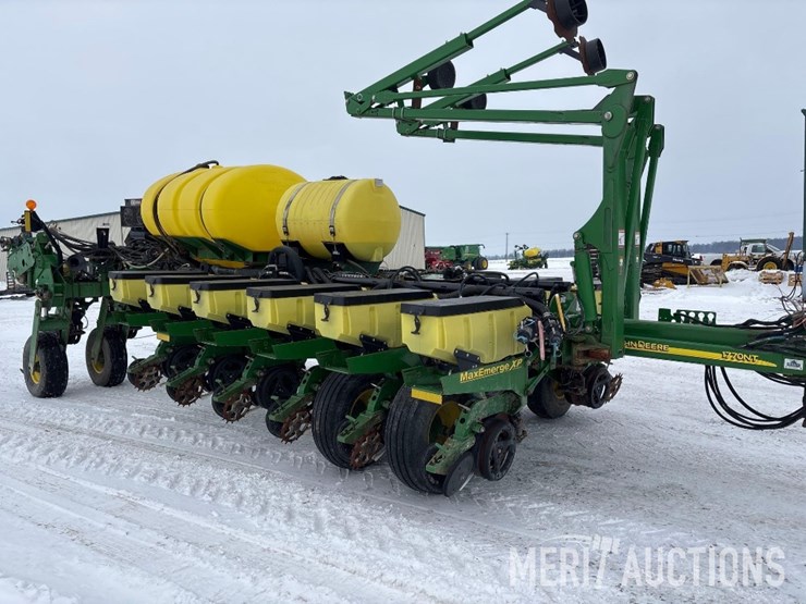 2013-john-deere-1770nt-image-7