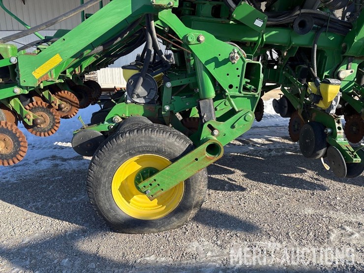 2006-john-deere-1790-image-29