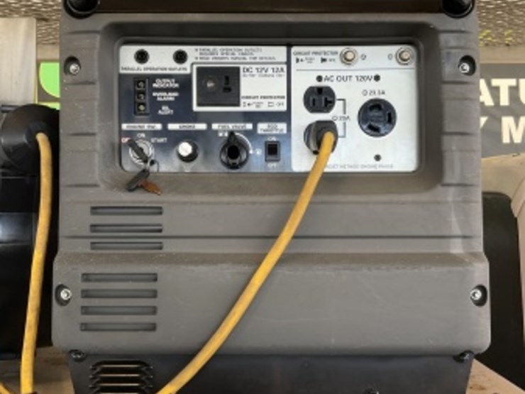 2014-ford-f550-image-9