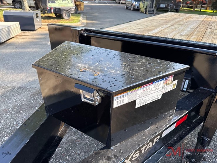 new-2026-x-star-deckover-tandem-axle-trailer-image-6