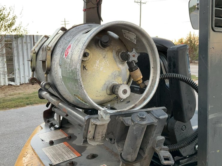 2008-caterpillar-c5000-image-28