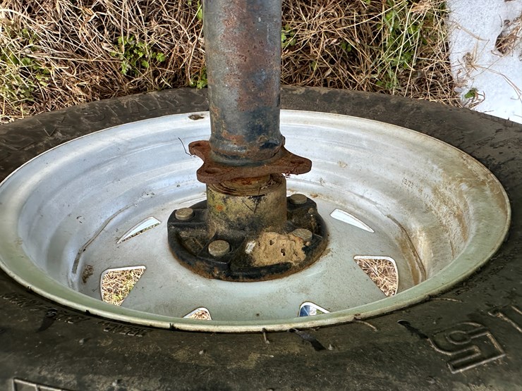 john-deere-4045t-image-9