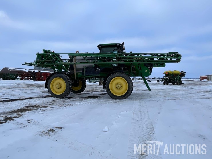 2015-john-deere-r4038-image-5